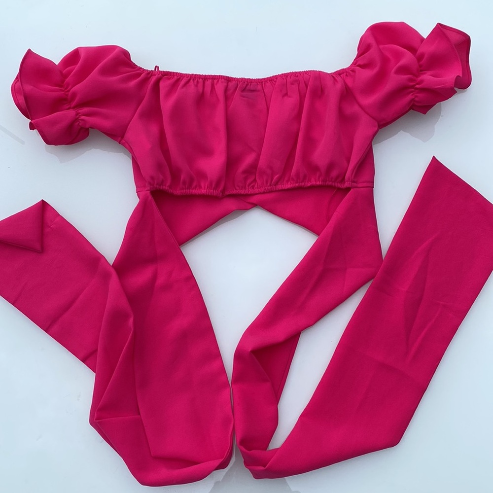 Pink Ruffled tie up Crop Top - Picture 3 of 3